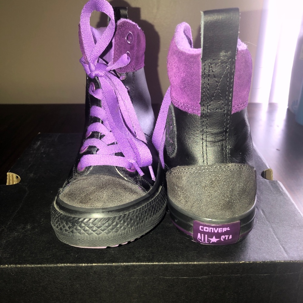 Girls converse all stars